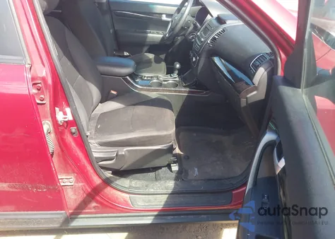 2015 Kia Sorento Lx from USA, damaged, VIN 5XYKT3A61FG579541